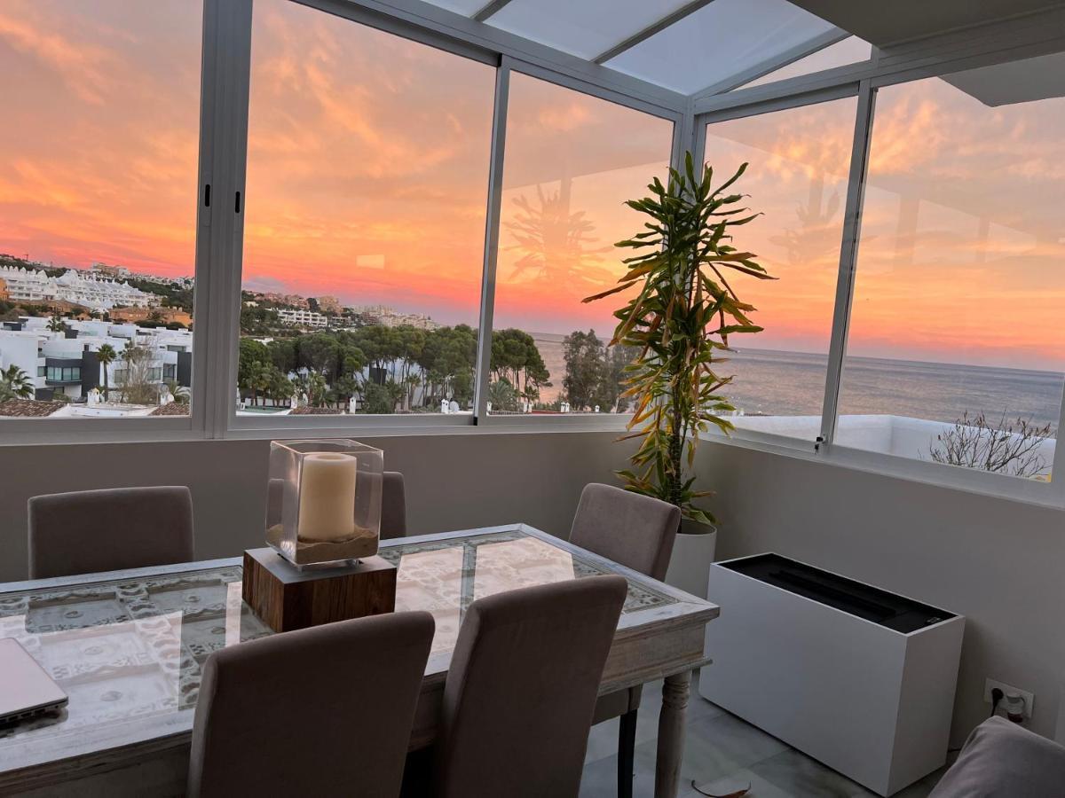 On The Beach - Penthouse On The Mediterranean Estepona Exterior photo