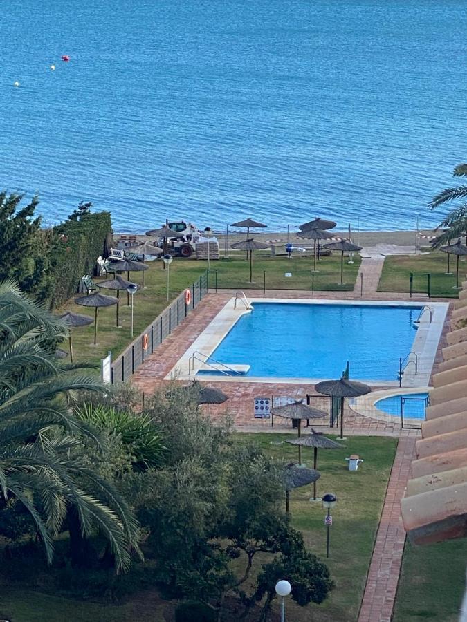 On The Beach - Penthouse On The Mediterranean Estepona Exterior photo